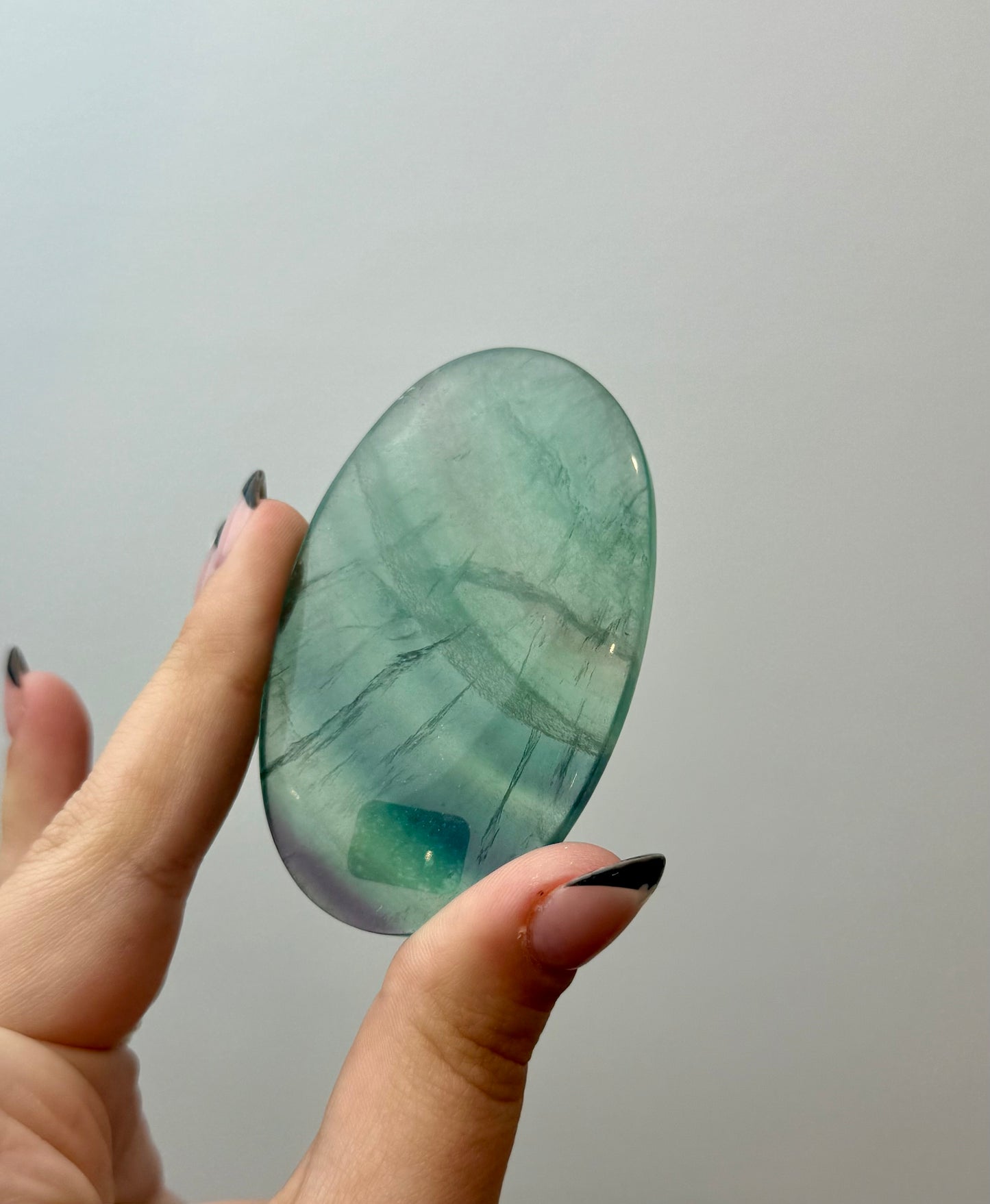 Fluorite palm stone