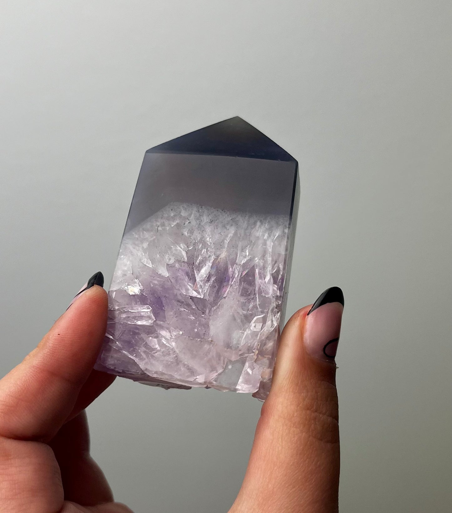 Amethyst agate tower