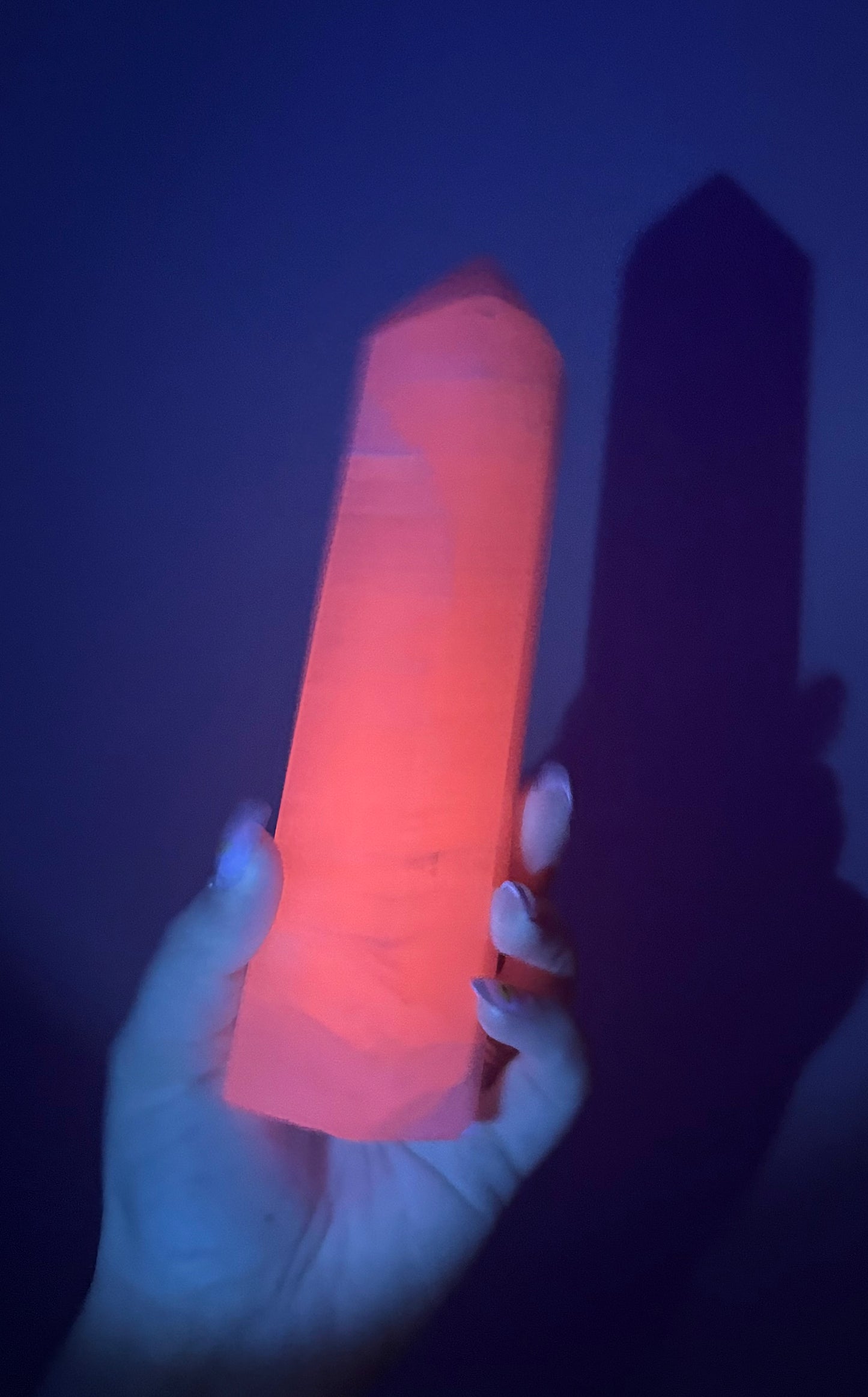 Mangano “pink” calcite tower