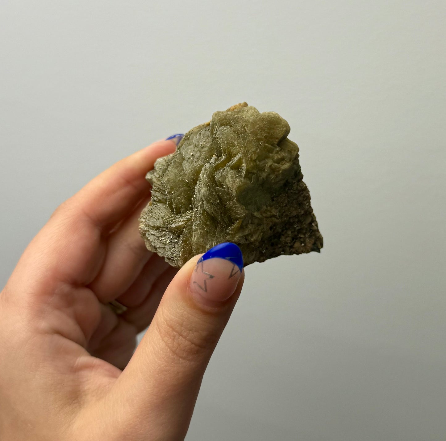 Golden yellow mica specimen