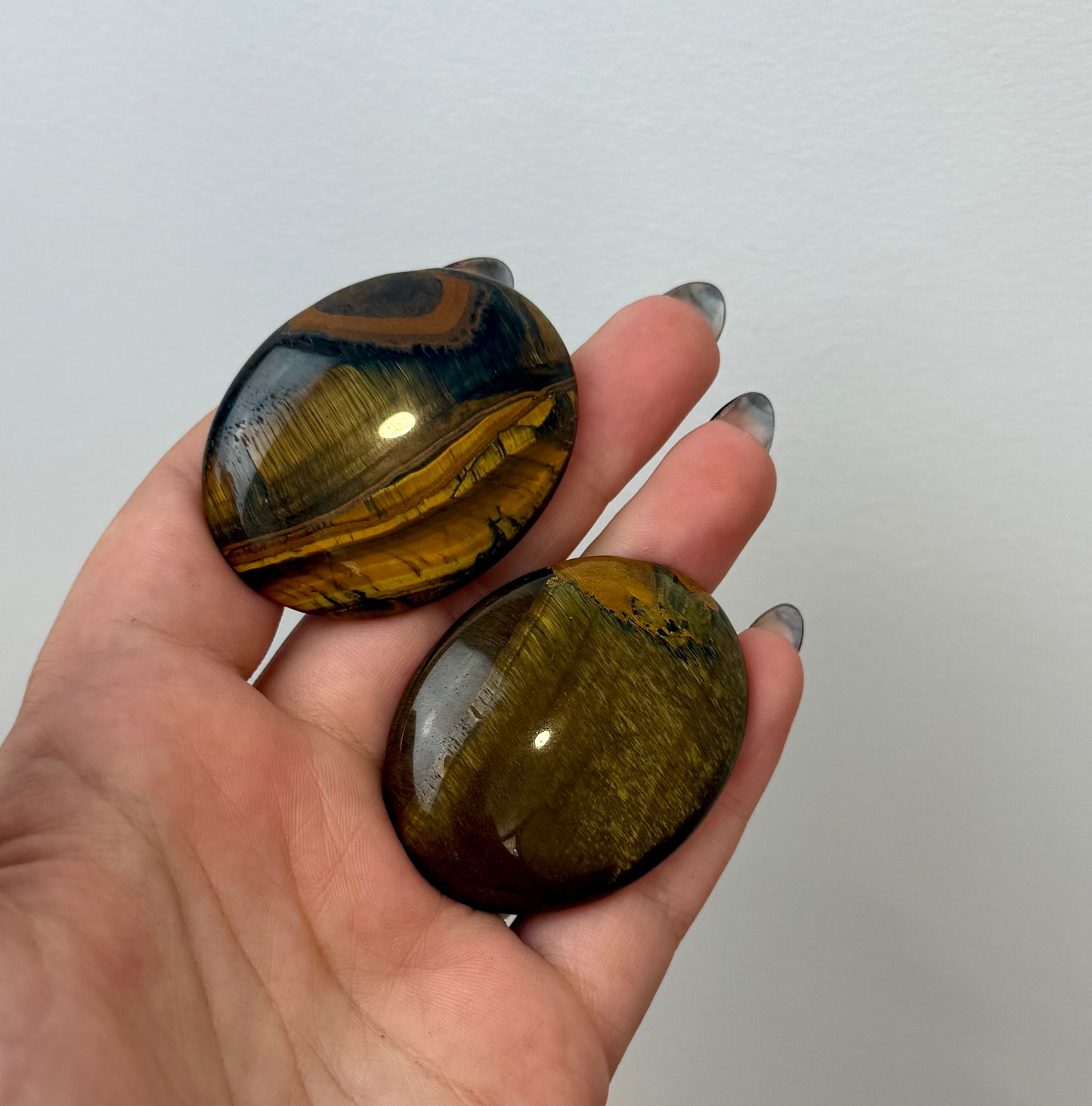 Tigers eye worry stones