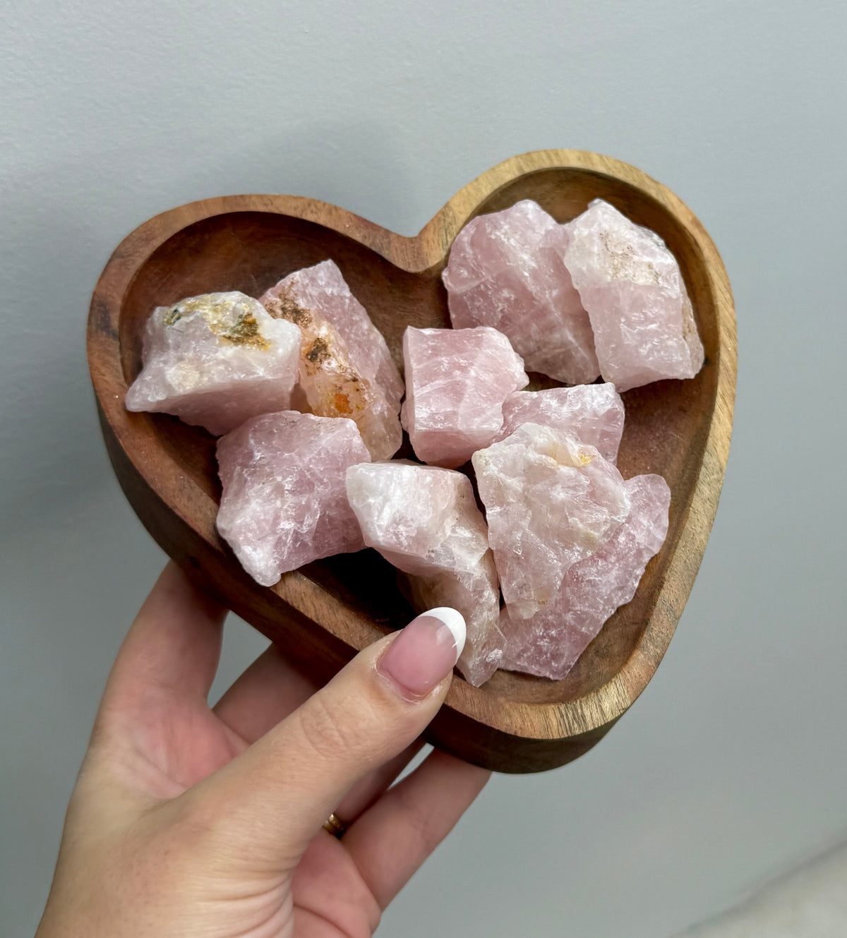 Rose quartz raw chunks