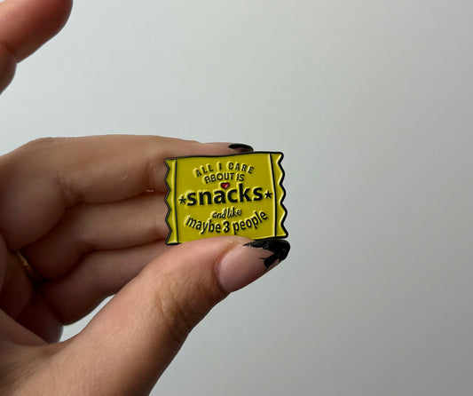 Snacks enamel pin