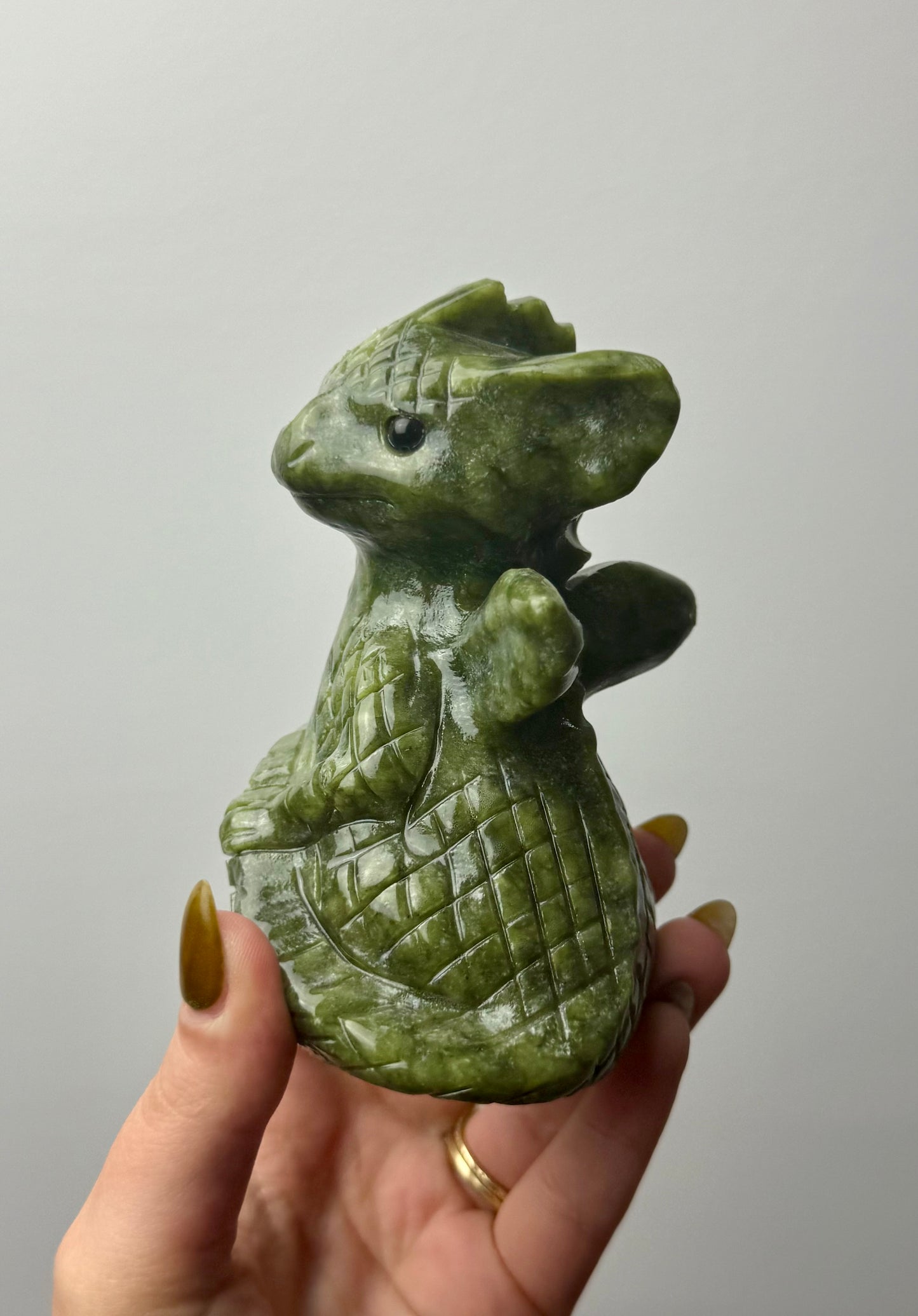 Jade dragon carving