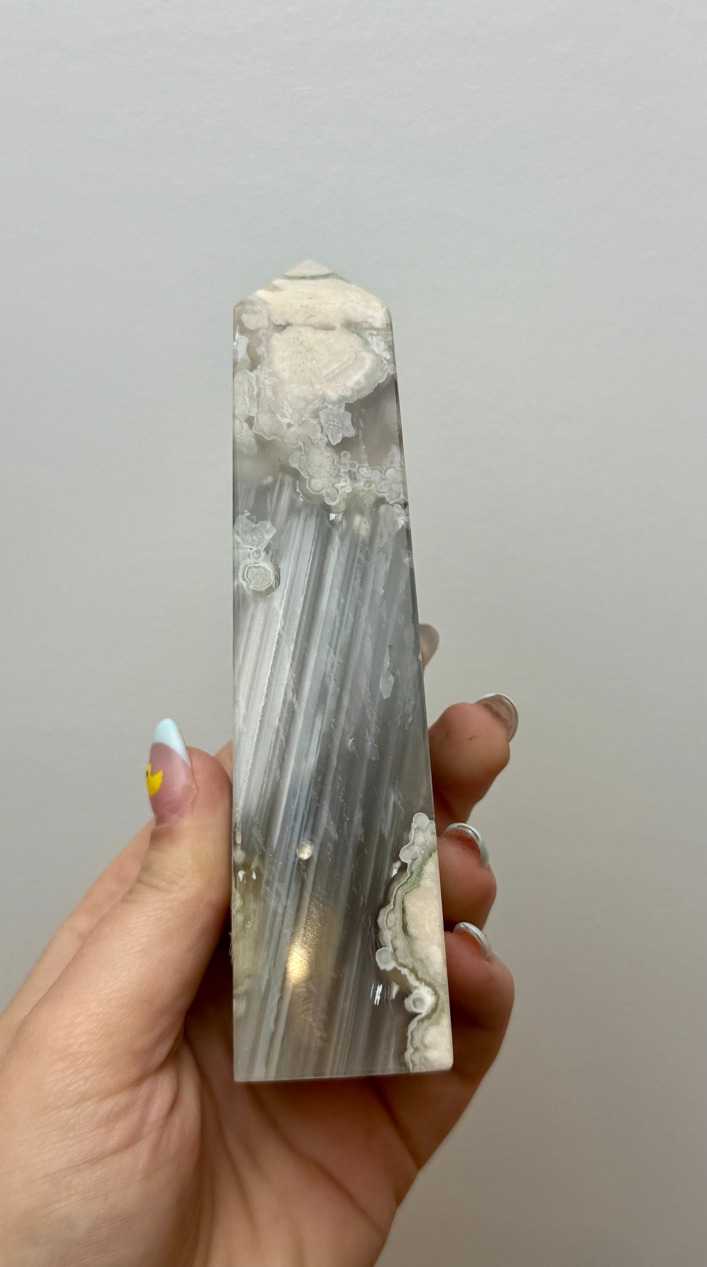Flower agate tower
