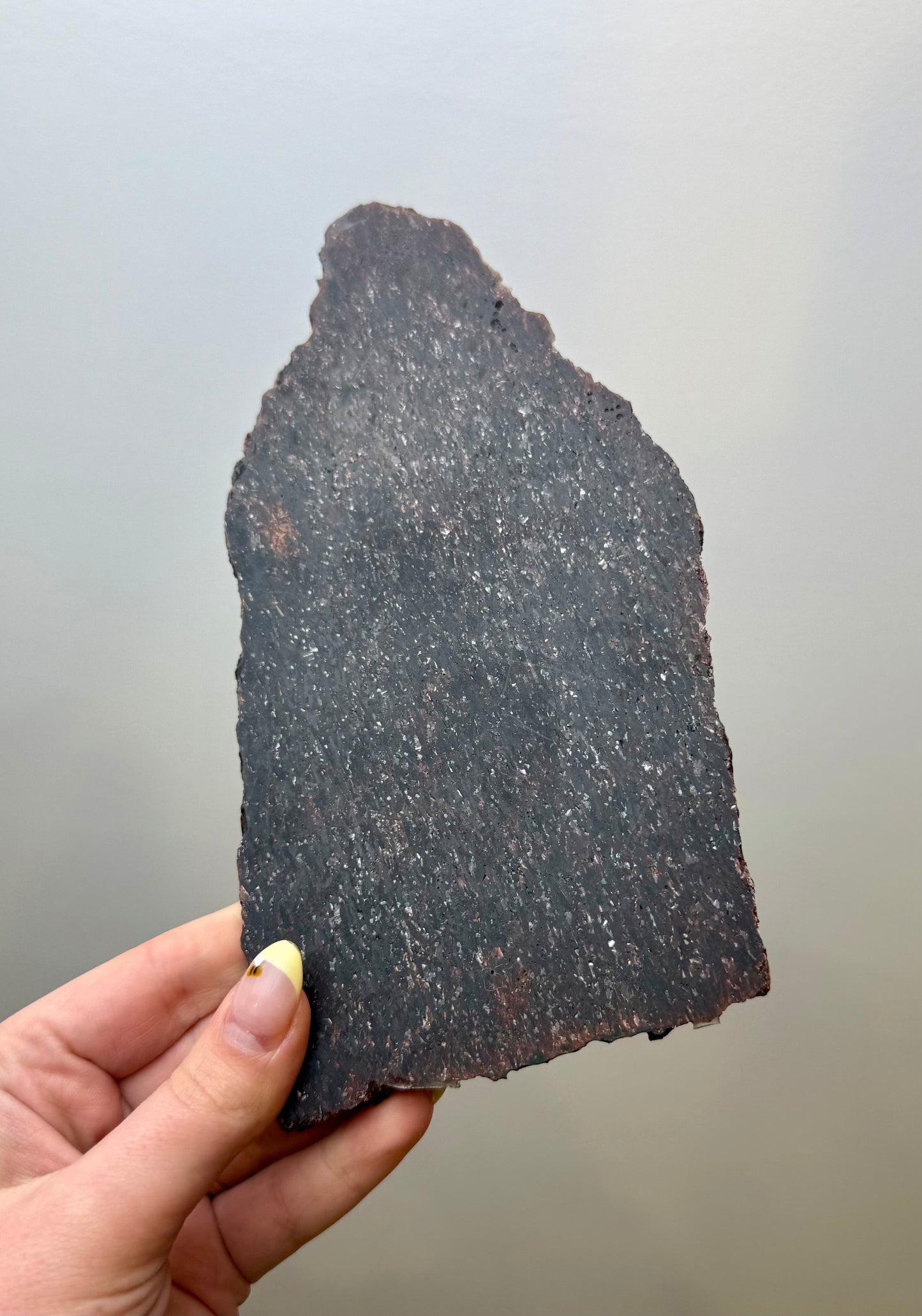 Strawberry quartz slab