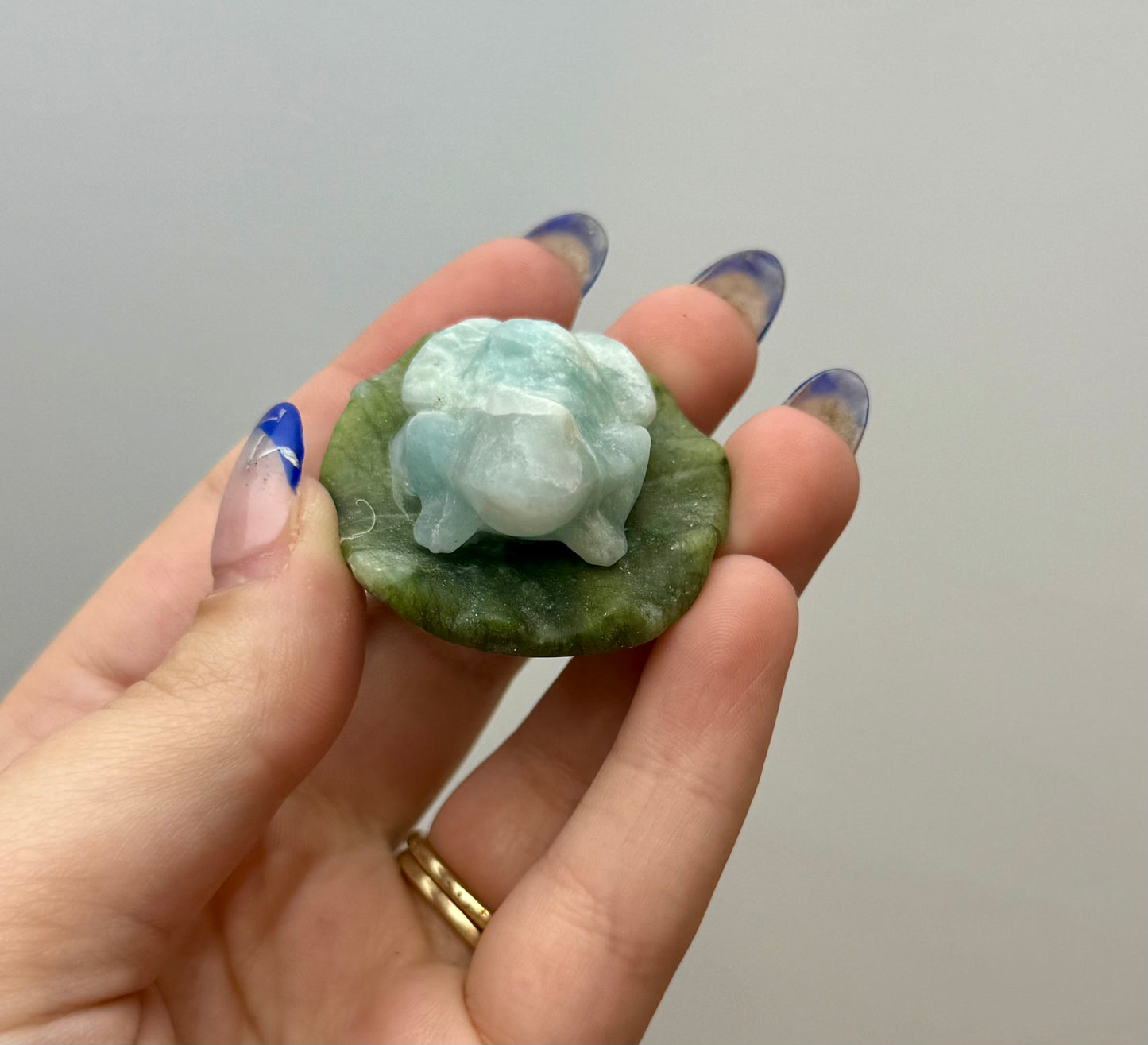 Amazonite frog on a lily pad carving