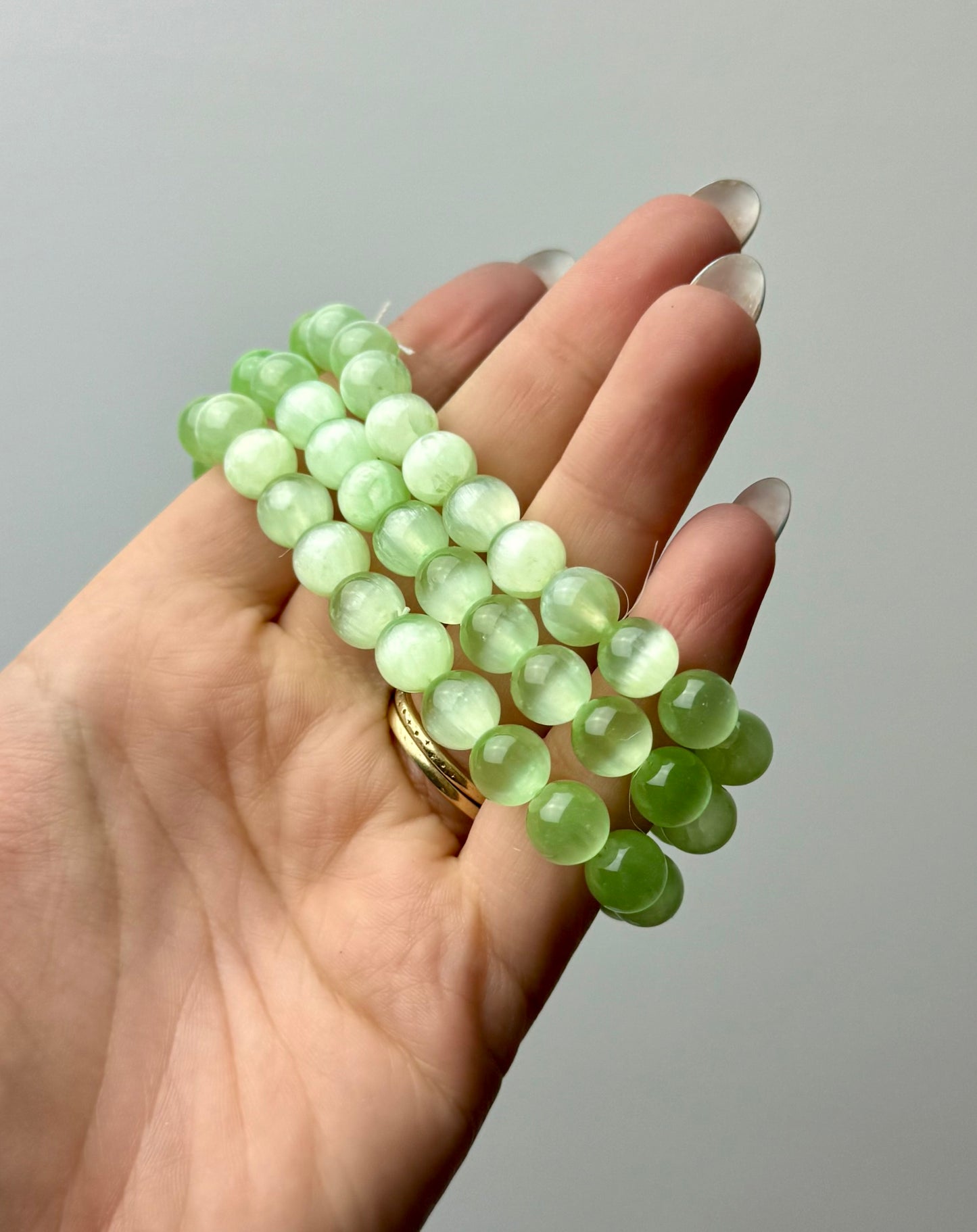 Dyed green satin spar bracelets
