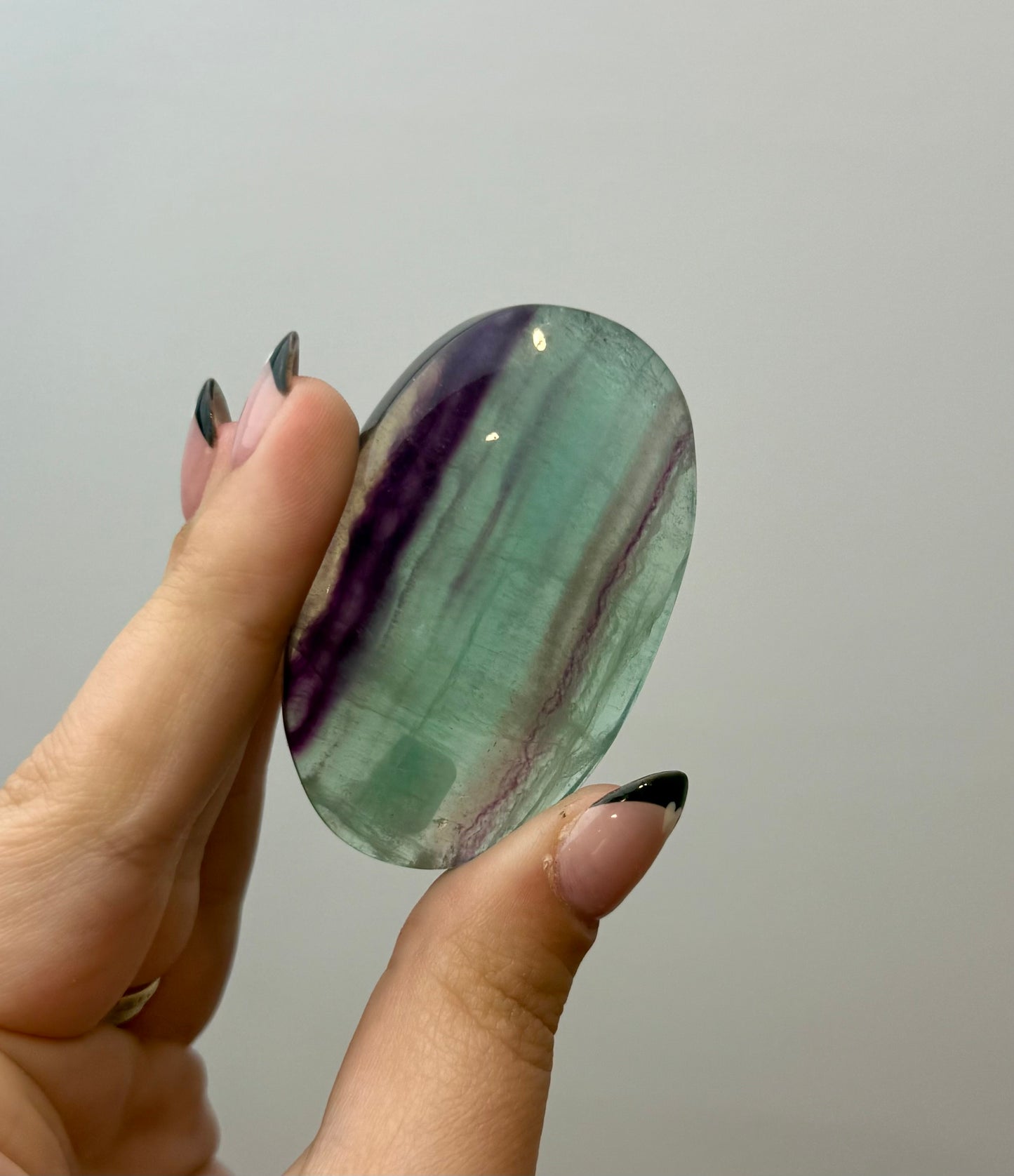 Fluorite palm stone