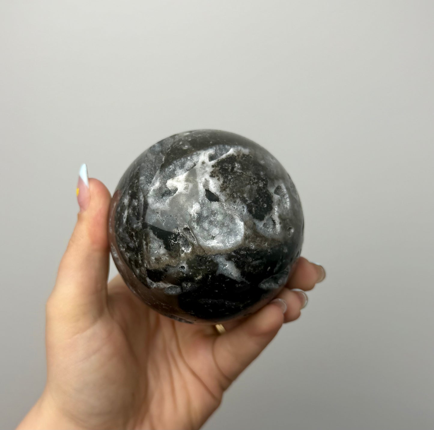 Chalcedony sphere