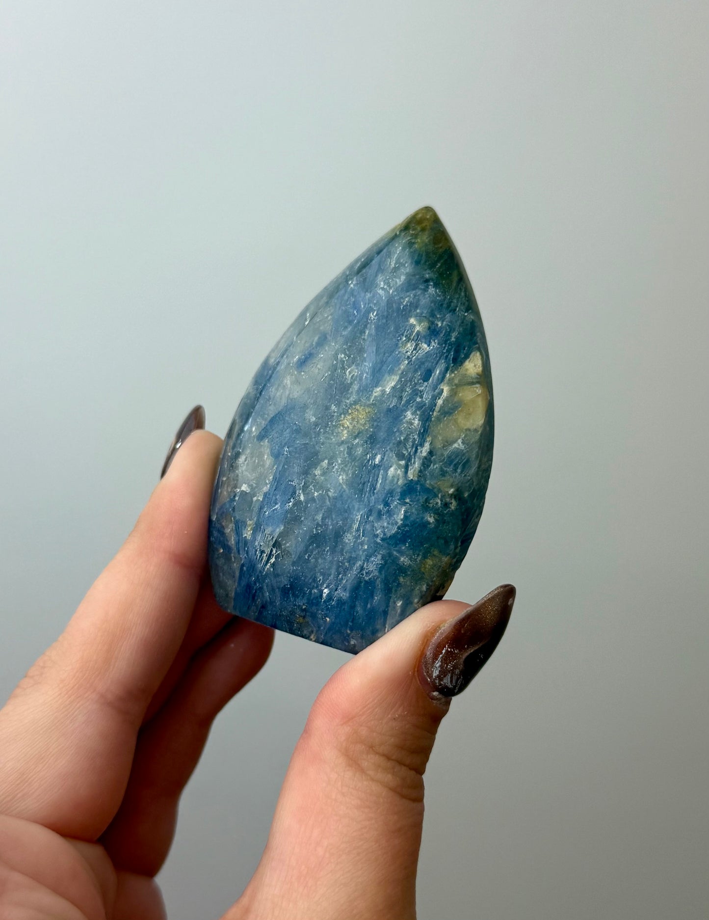 Blue kyanite tear freeform