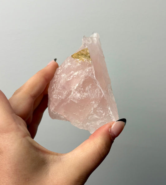 Rose quartz raw chunk