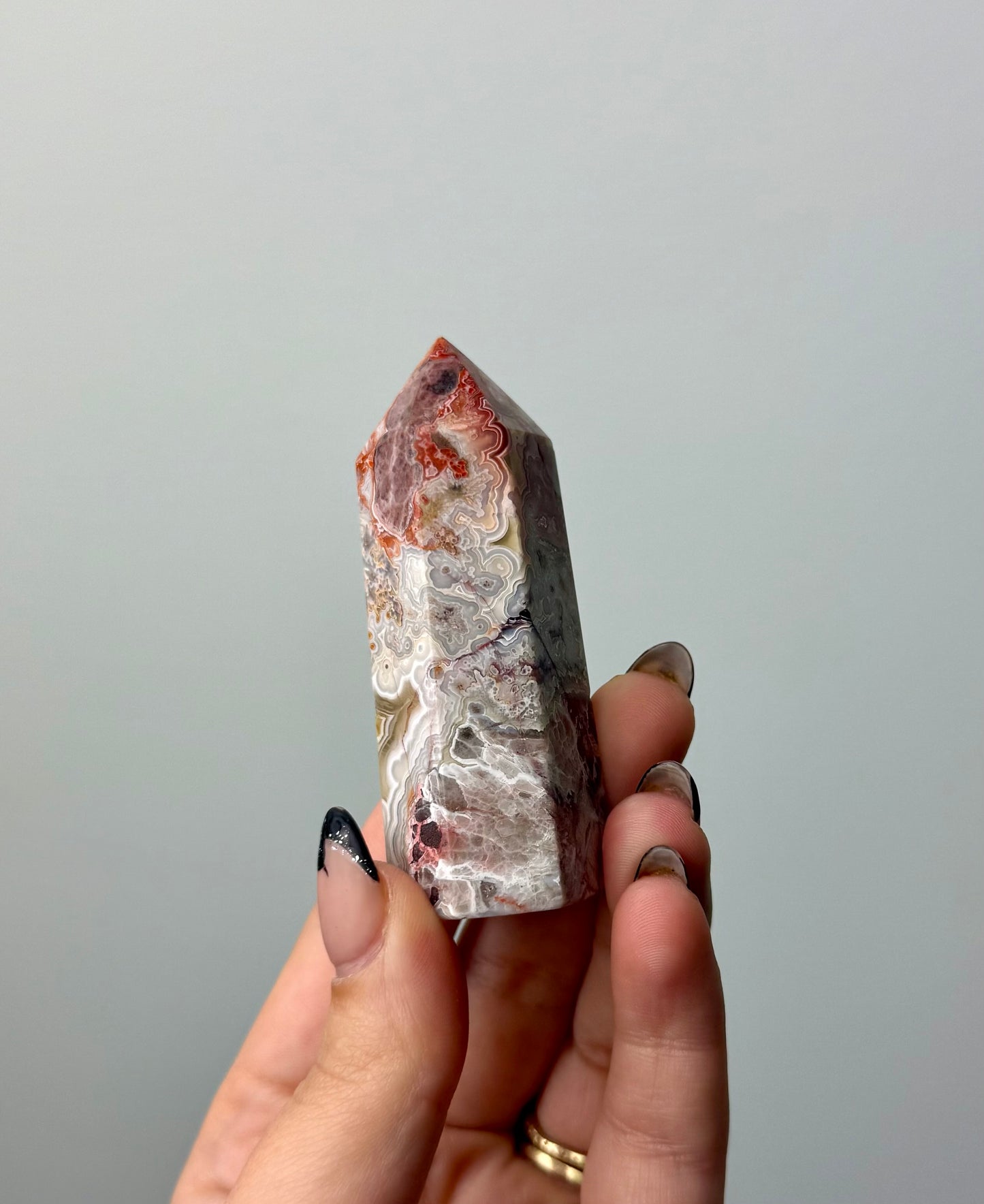 Mexican lace agate tower