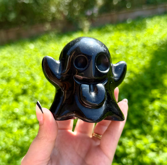 Obsidian ghost carving