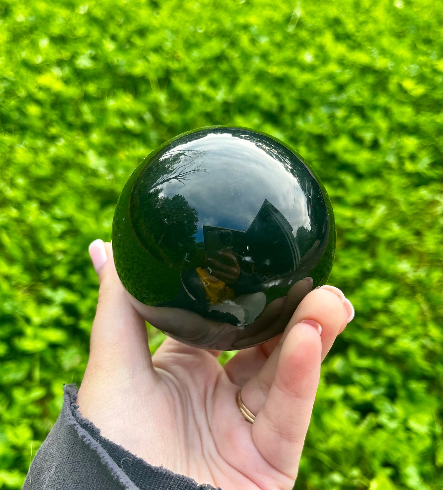 Black agate sphere