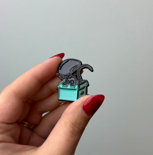 Alien enamel pin