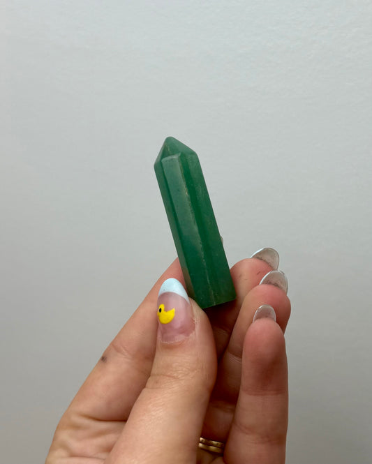 Green aventurine mini tower
