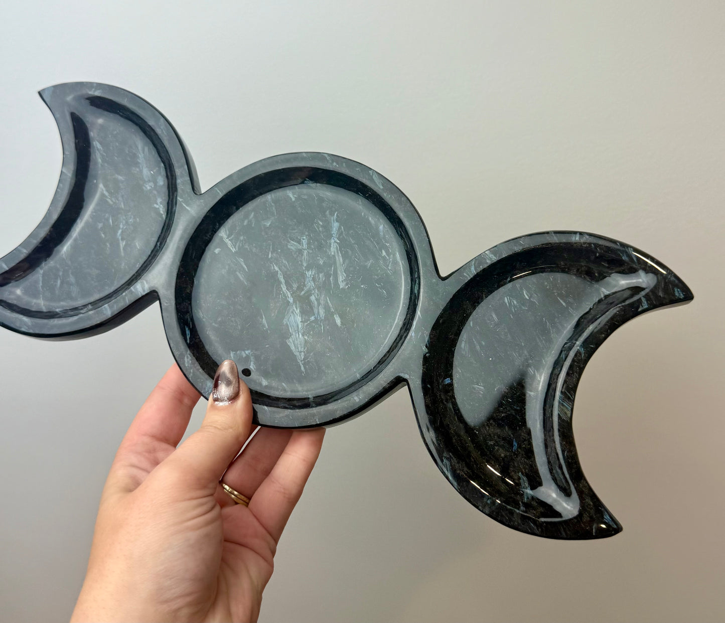 Arfvedsonite/firework stone moon tray