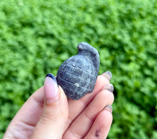 Grenade carving ￼