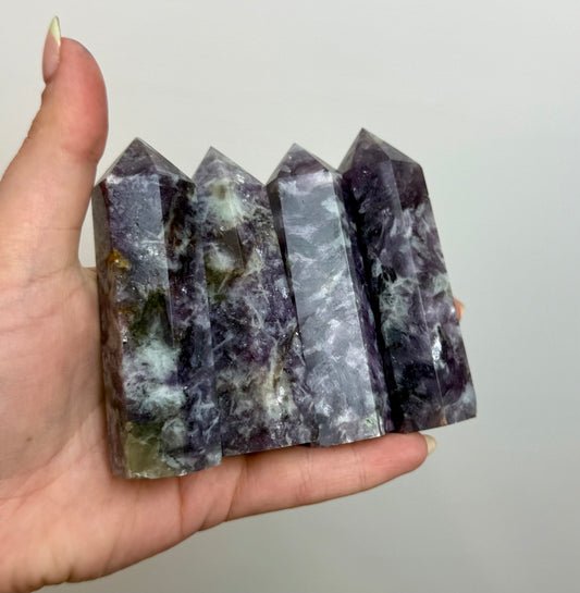 Purple mica/gem lepidolite towers