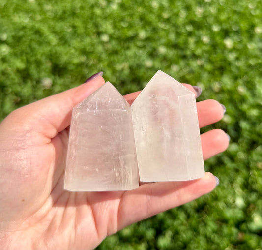 Optical calcite towers