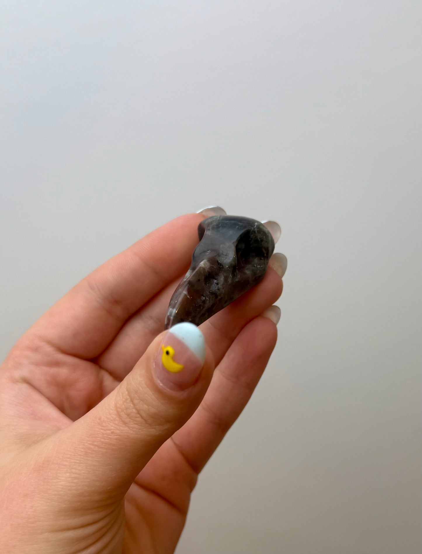 Yooperlite raven skull carvings