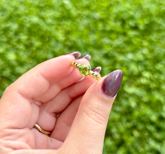 Peridot heart adjustable ring