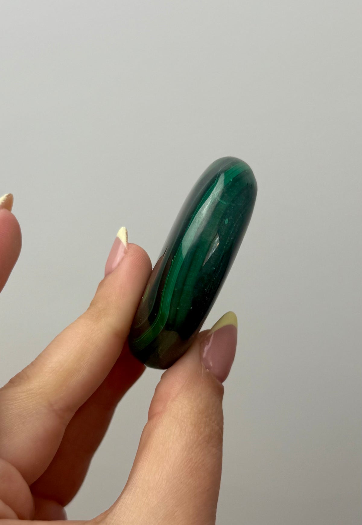 Malachite palm stone D