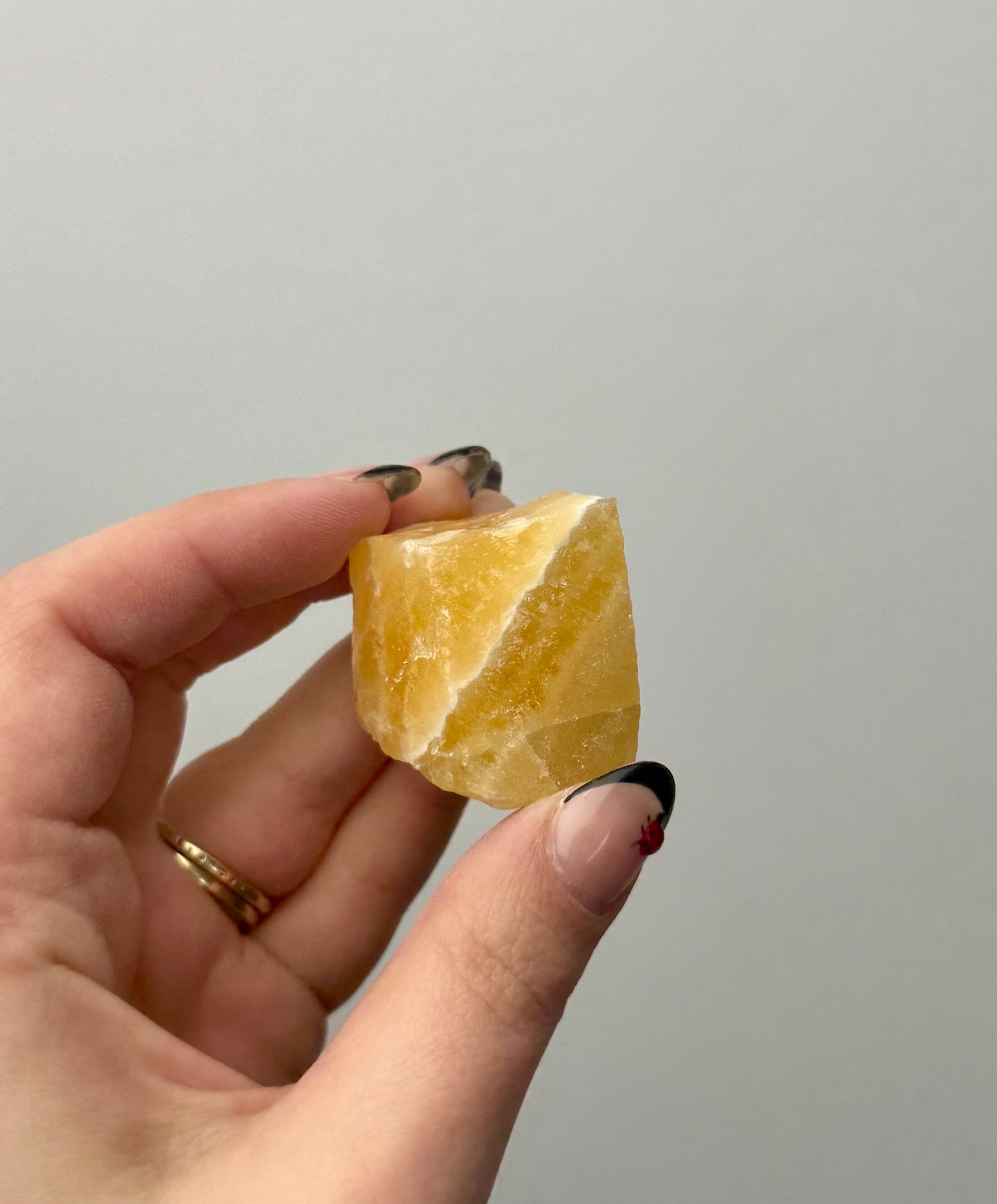 Orange calcite raw chunk