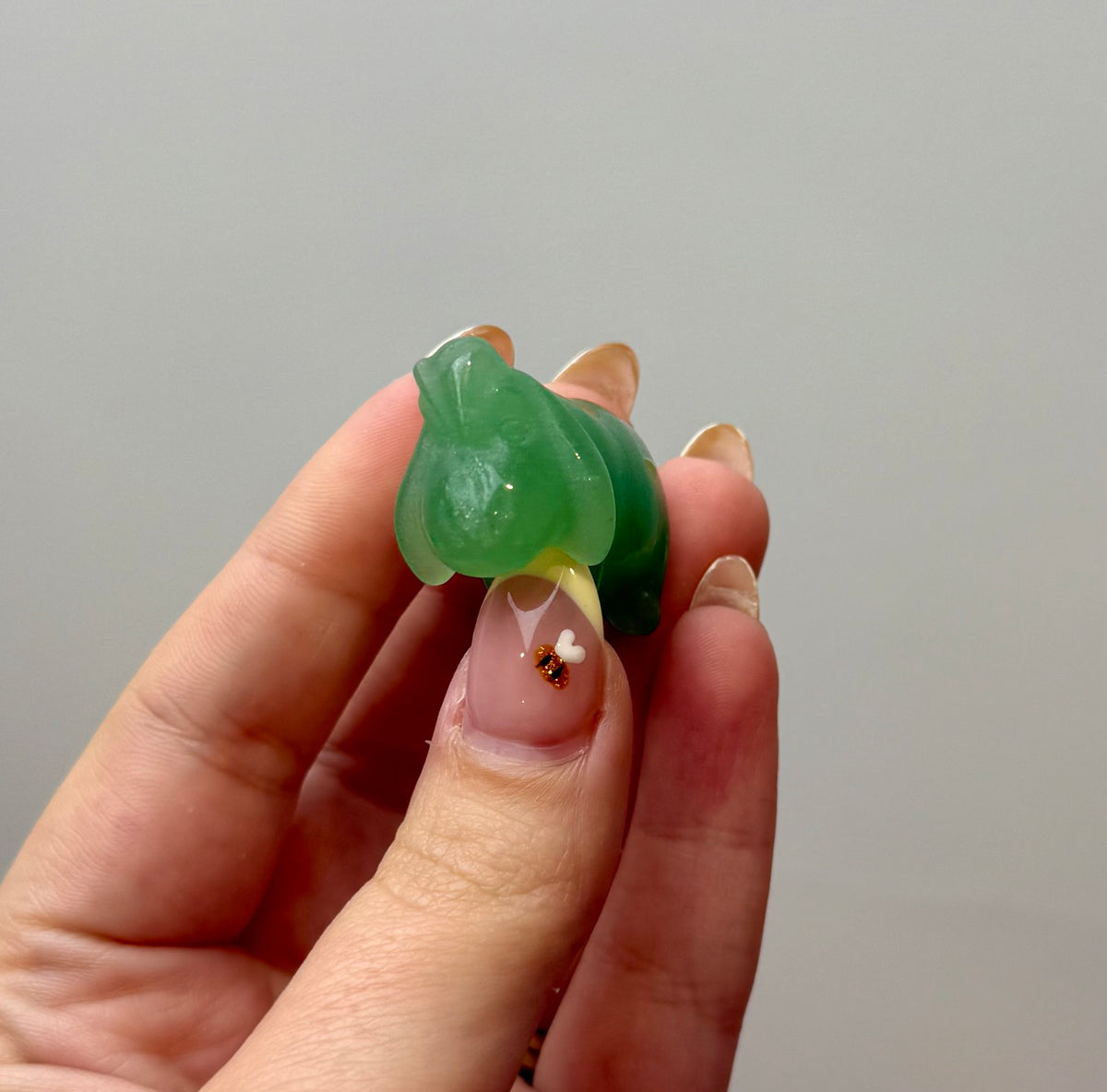 Green aventurine Eeyore carving