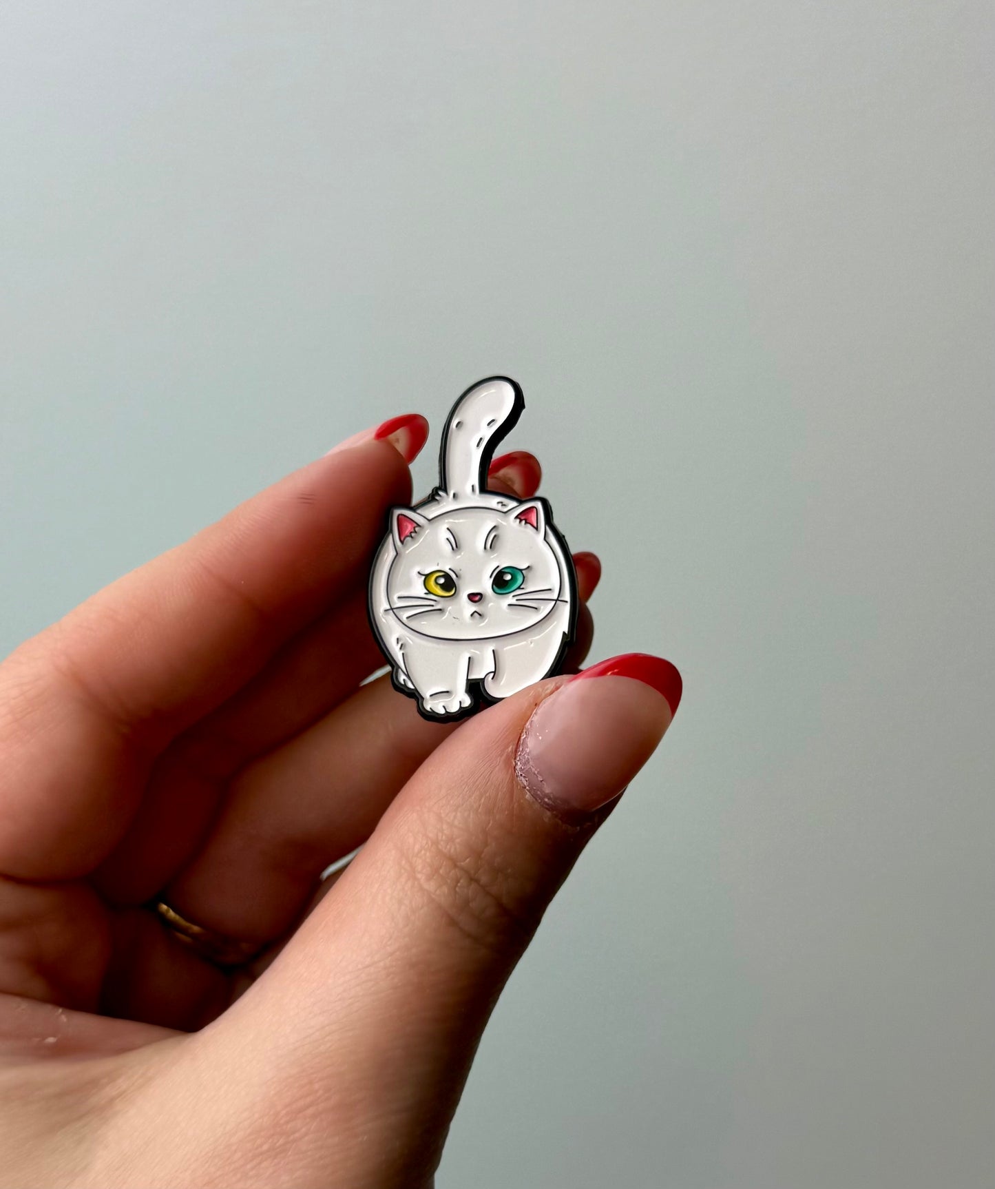 White cat enamel pin
