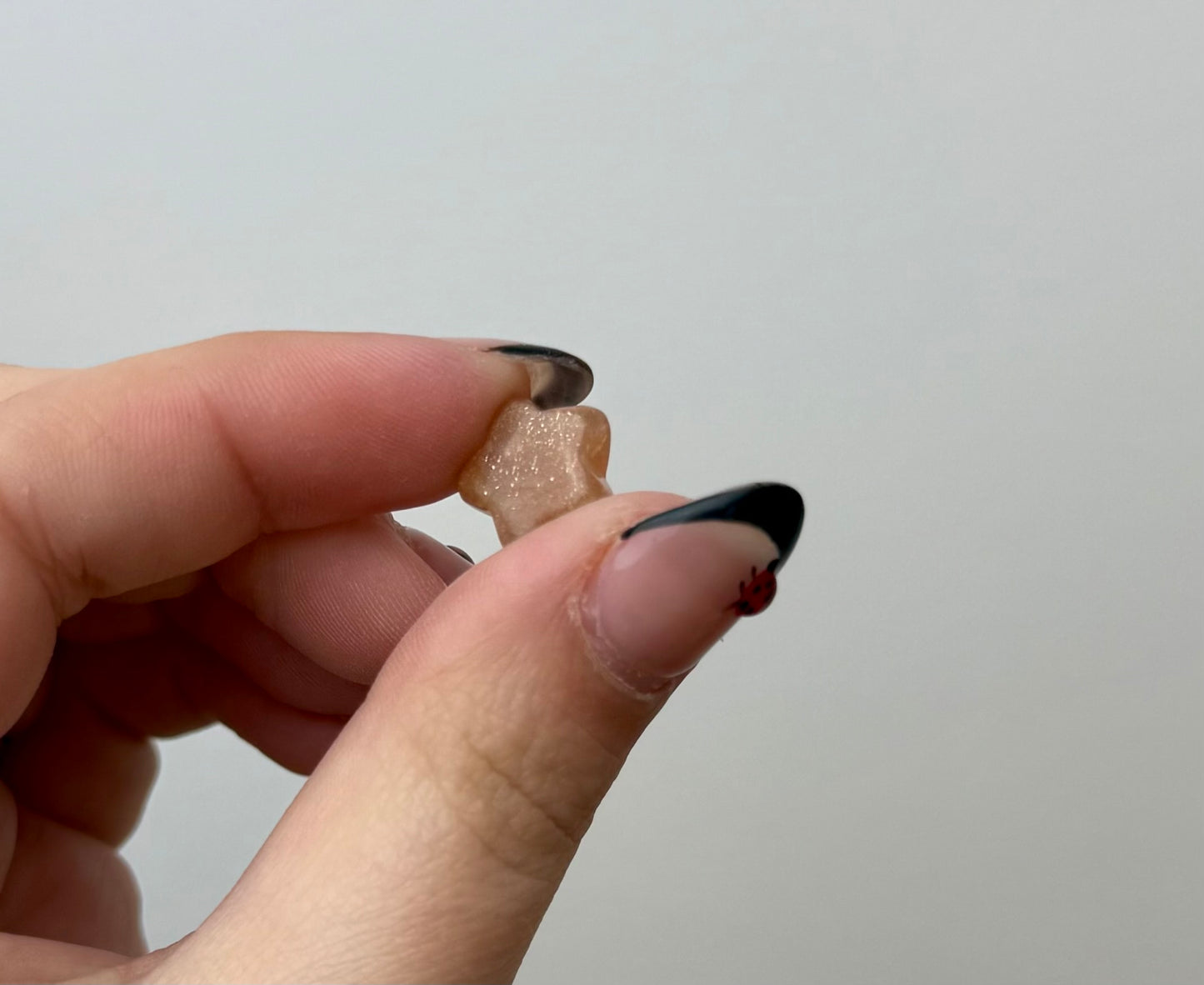 Peach moonstone sunstone mini star carvings