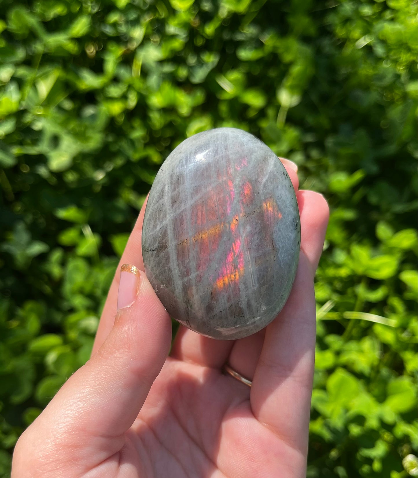 Labradorite palm stone