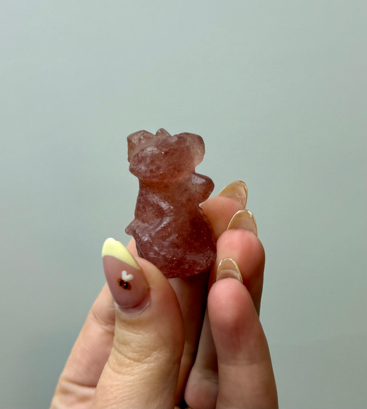 Strawberry Quartz dragon carving