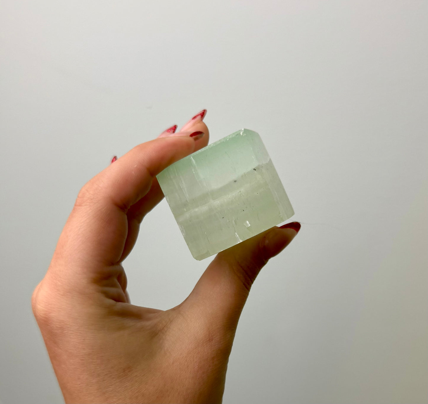 Pistachio calcite cube