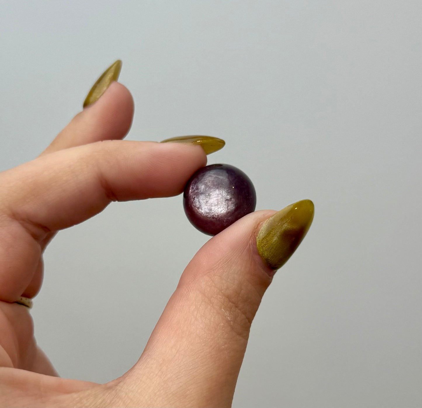 Gem lepidolite/purple mica cabochon carving ￼