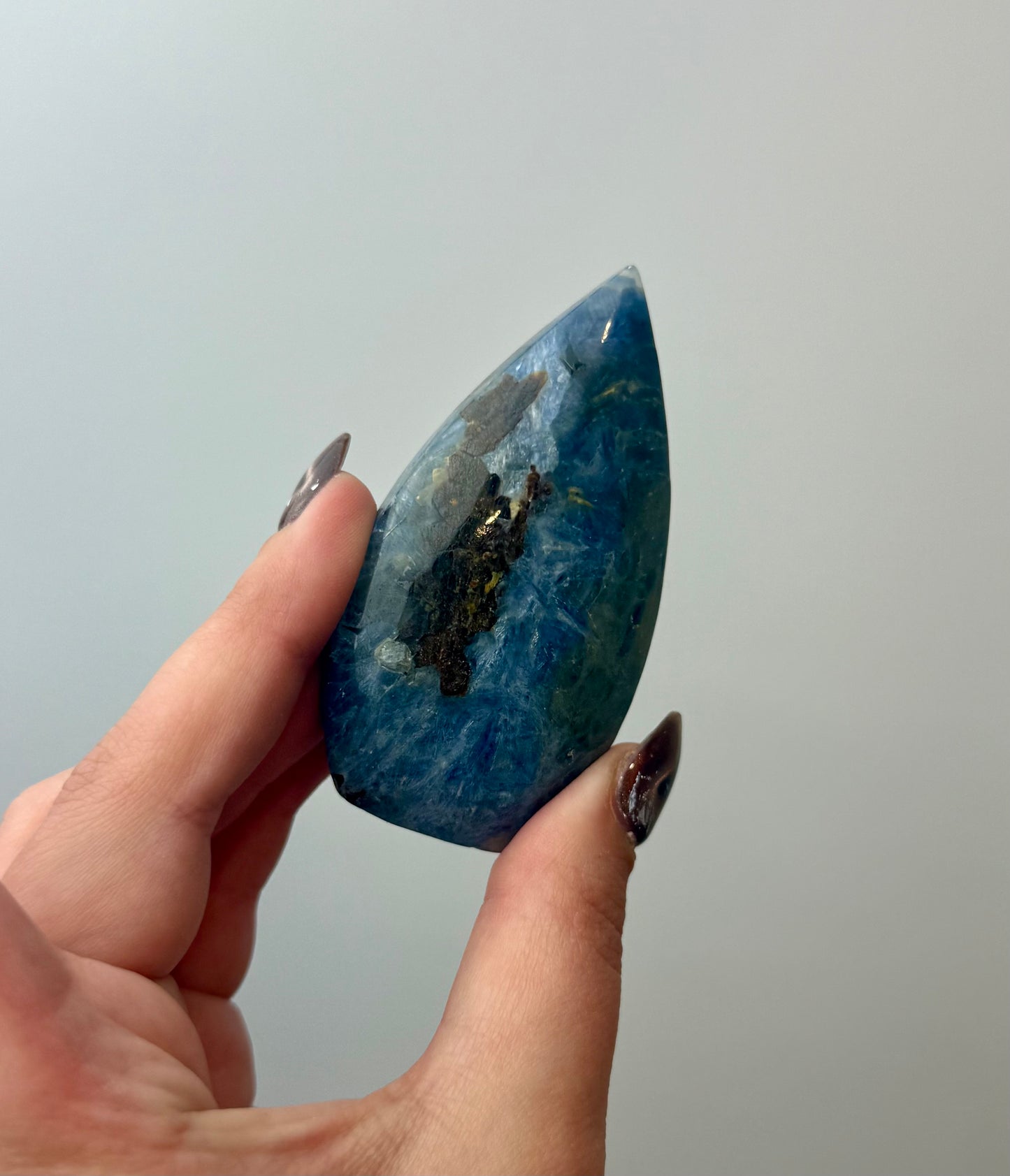 Blue kyanite tear freeform