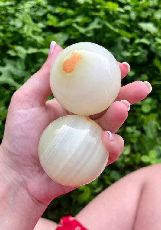 Green onyx spheres