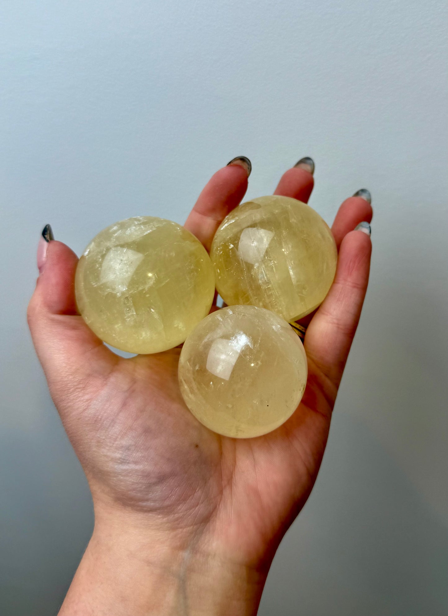 Honey calcite spheres