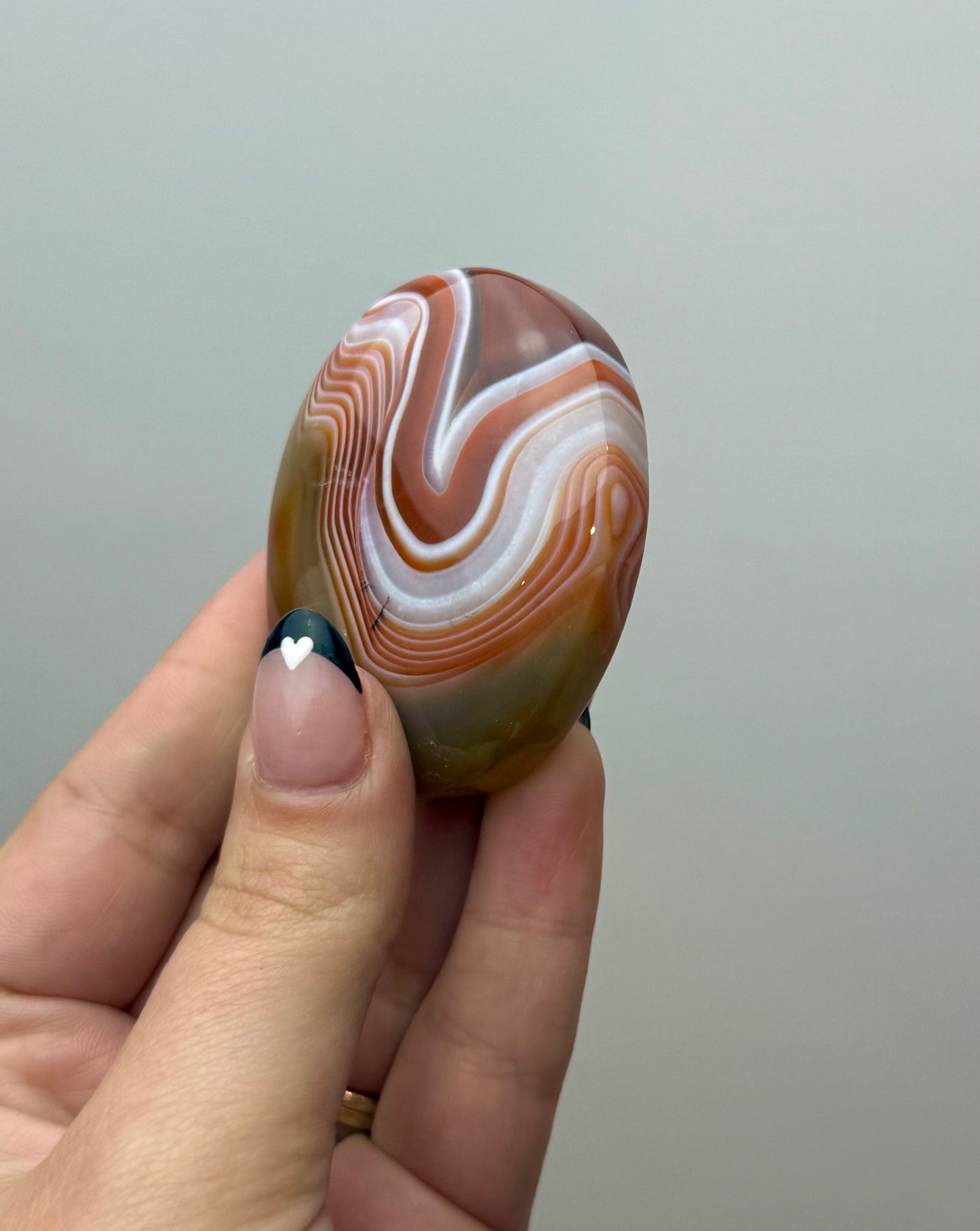 Carnelian palm stone