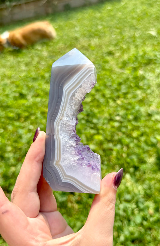 Amethyst agate tower