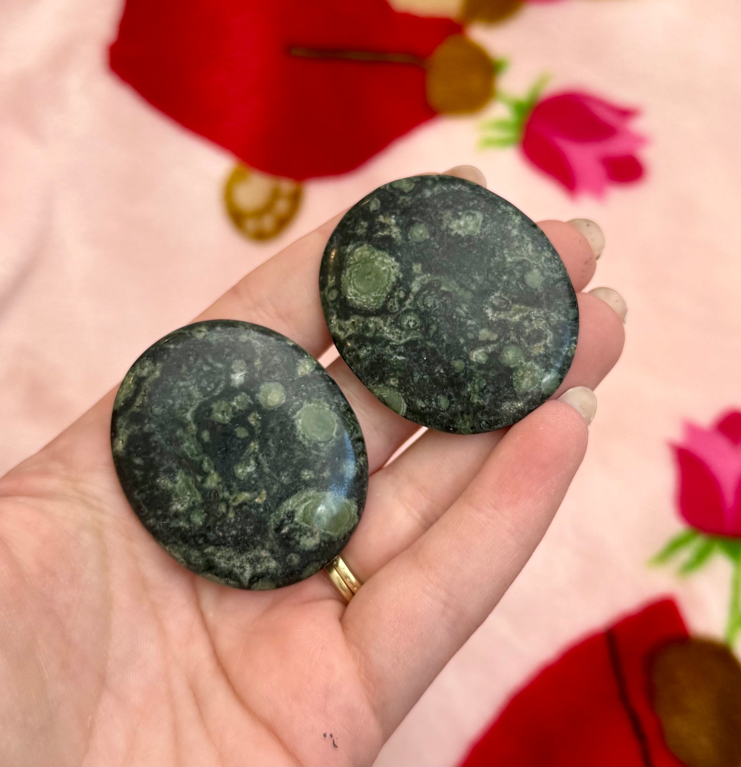 Kambaba jasper flat stones