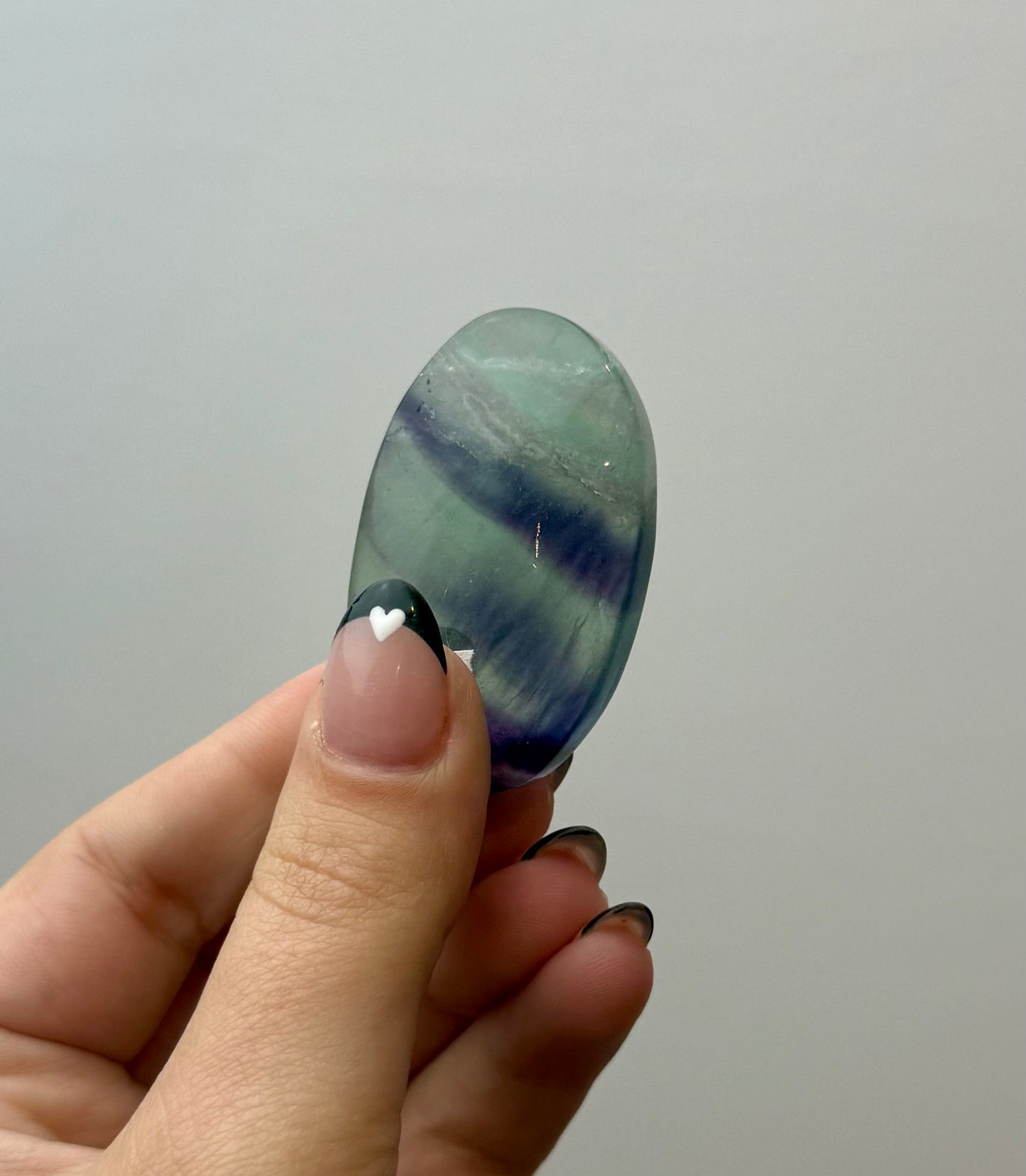 Fluorite palm stone