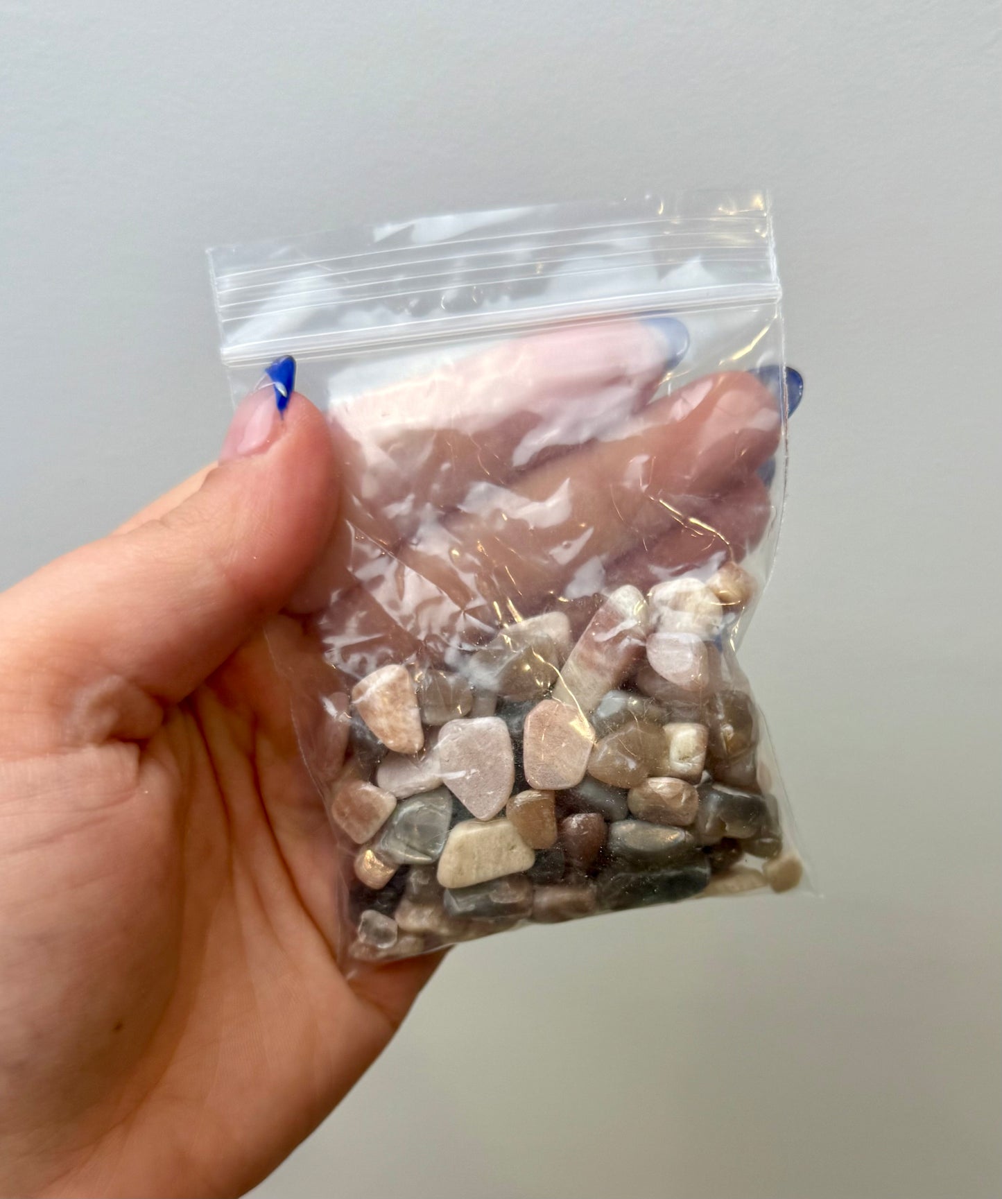 Mix moonstone pebble/chip bags