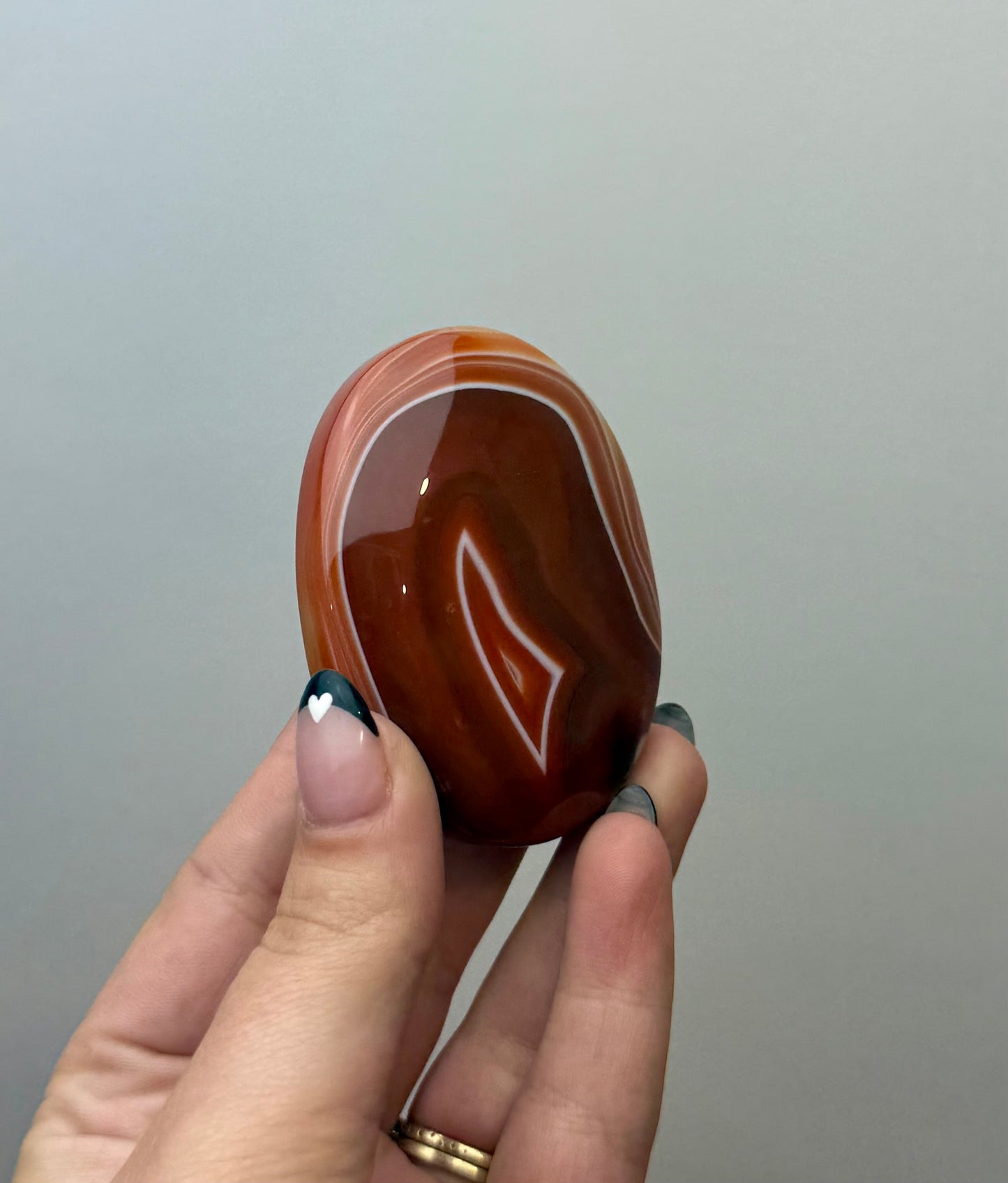 Carnelian palm stone