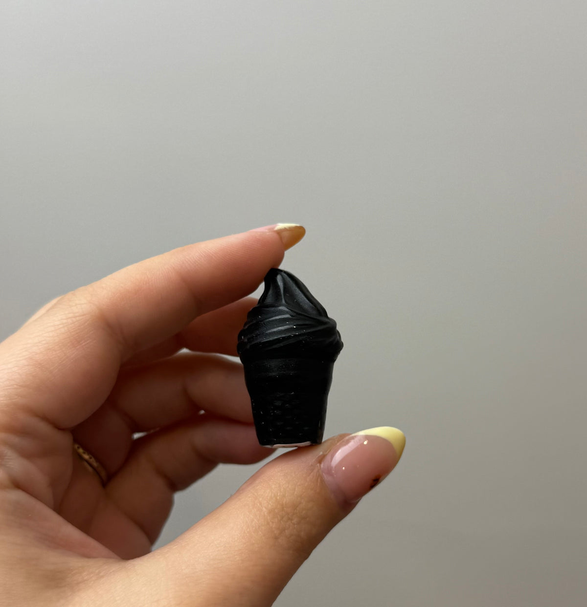Obsidian ice cream cone carving