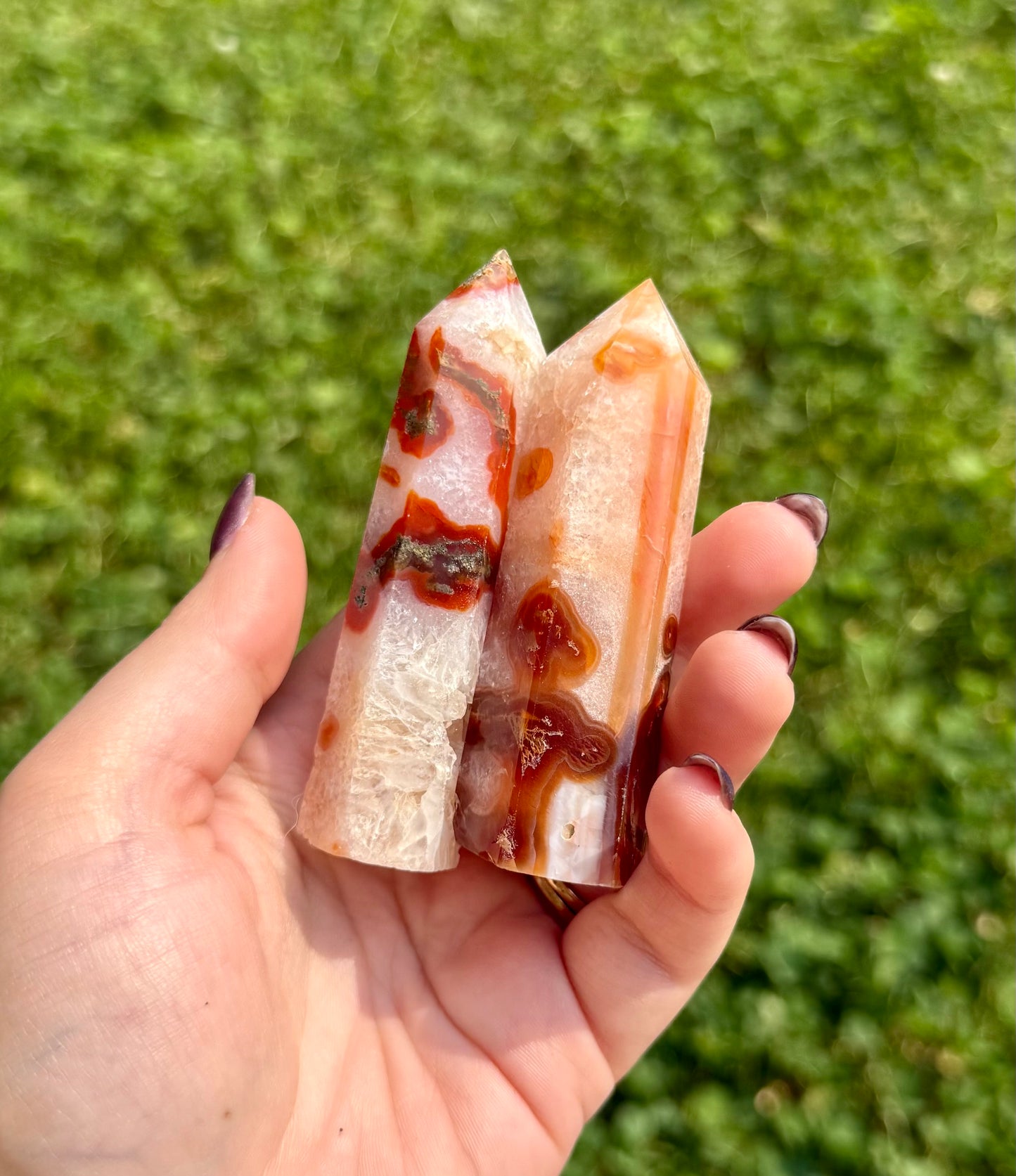 Dyed moss agate towers