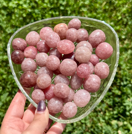 Strawberry Quartz tumbles