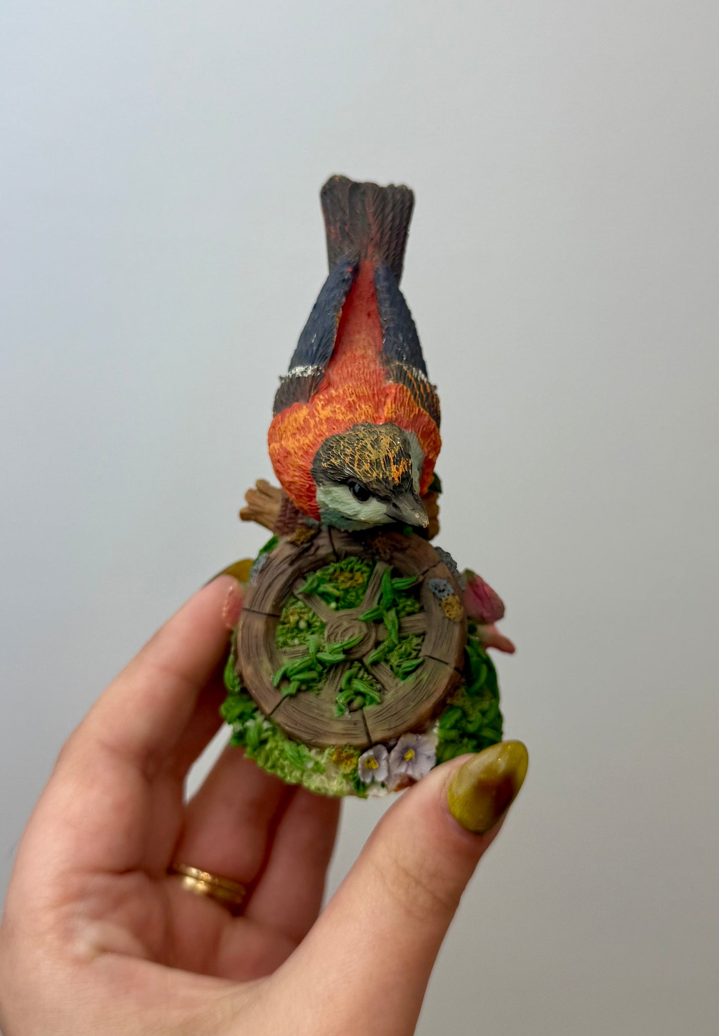 Bird figurine thrifted find ￼