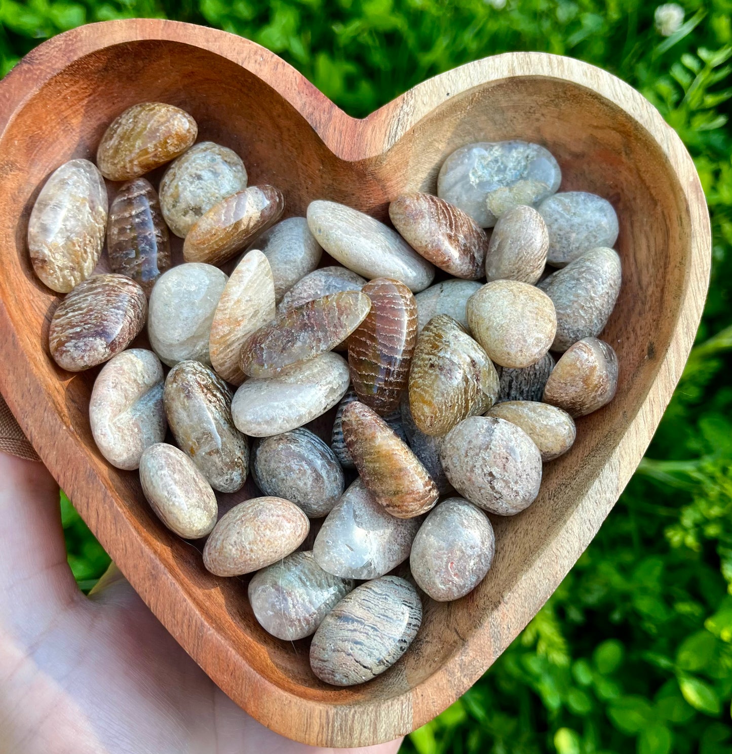 Thousand layer garden Quartz tumbles